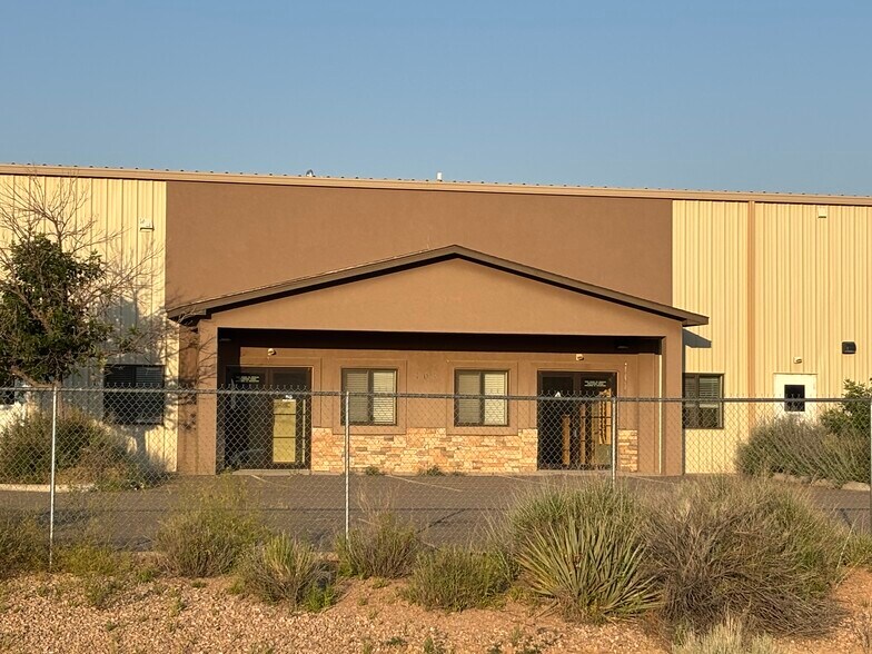 More Photos Of 703 Greenway Dr, Fruita Warehouse For Lease