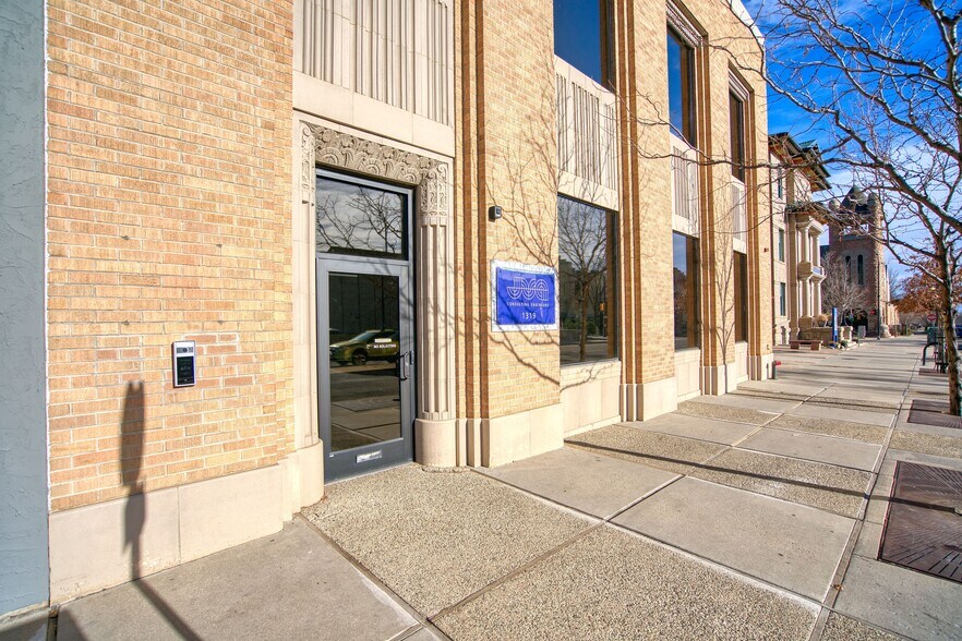 More Photos Of 1319 Spruce St, Boulder Office For Sale