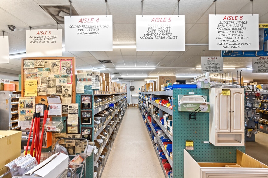 More Photos Of 110 N State Road 19, Palatka Auto Repair For Sale