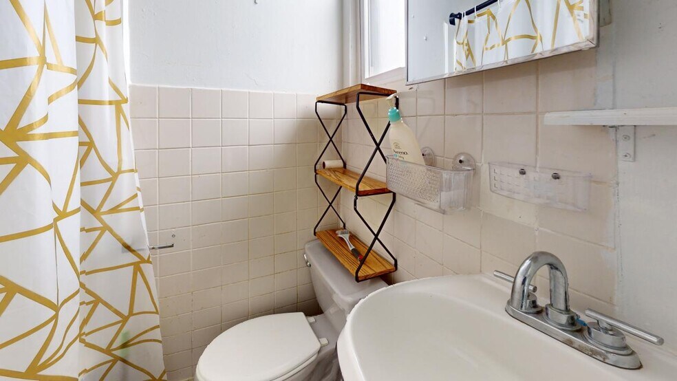 More Photos Of 1649 George St, Ridgewood Apartments For Sale