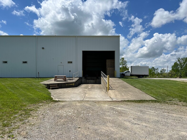 More Photos Of 11820 Black River School Rd, Homerville Industrial For Sale