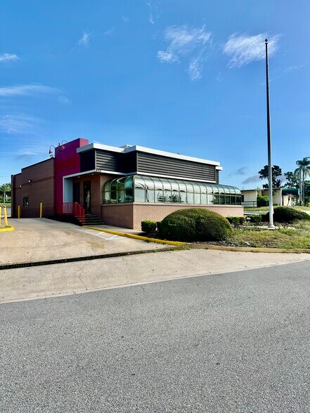 More Photos Of 850 E Highway 50, Clermont Fast Food For Lease