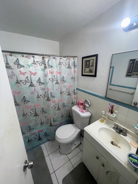 More Photos Of 3760 SW 1st St, Fort Lauderdale Apartments For Sale