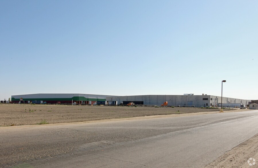 More Photos Of 10652 Jackson Ave, Hanford Food Processing For Sale