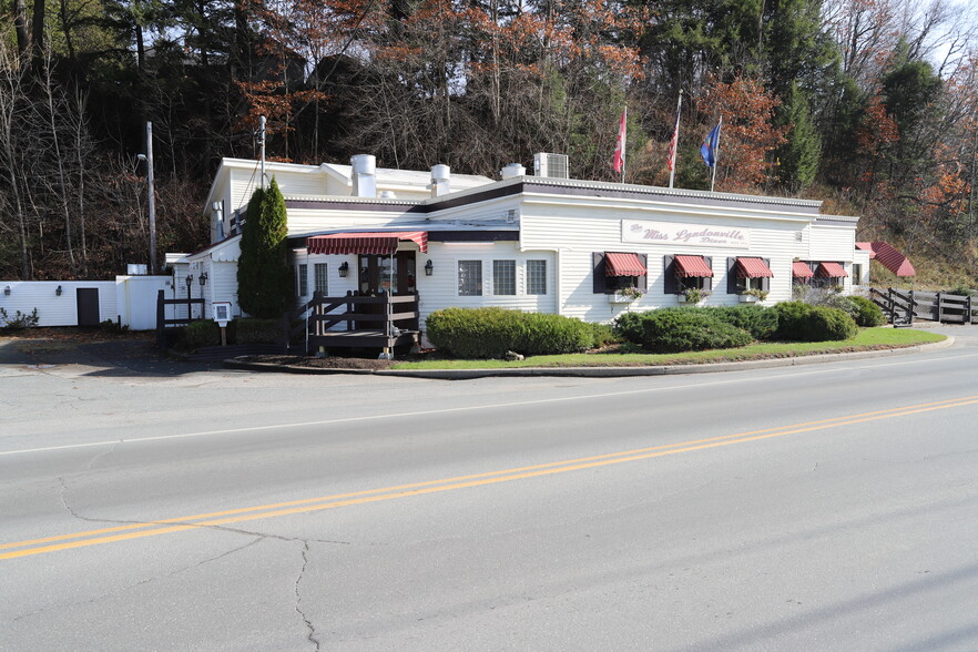 Primary Photo Of 686 Broad St, Lyndonville Restaurant For Sale