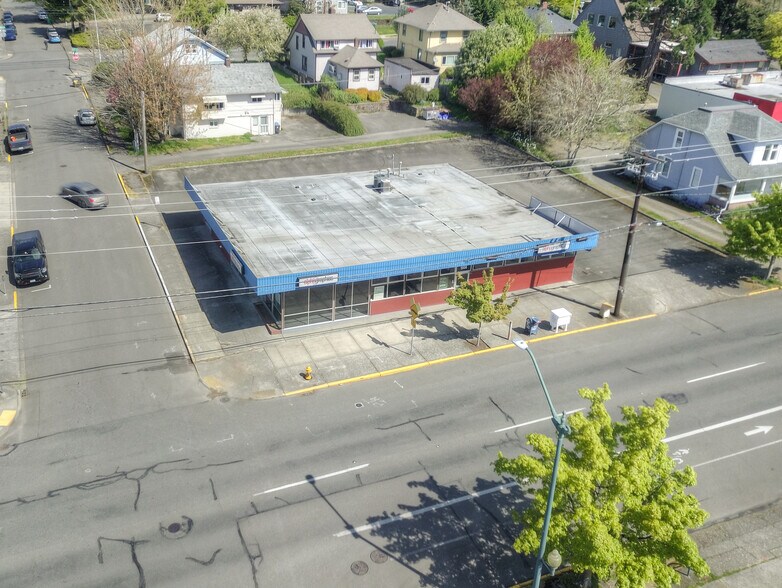 More Photos Of 102 Quince St NE, Olympia Freestanding For Lease