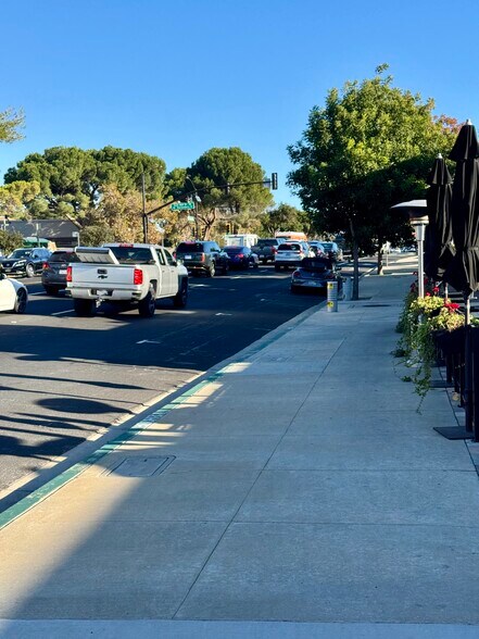 More Photos Of 3320 E Thousand Oaks Blvd, Westlake Village Restaurant For Lease