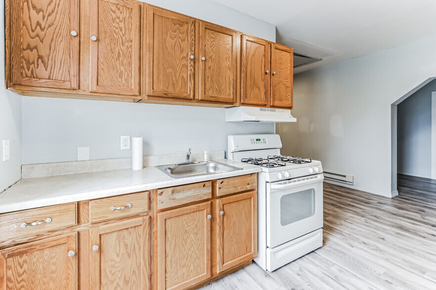 More Photos Of 506 Northampton St, Easton Apartments For Sale