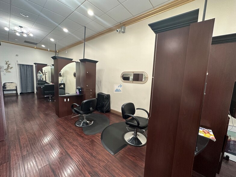 More Photos Of 1008-1010 Blossom Hill Rd, San Jose Unknown For Lease