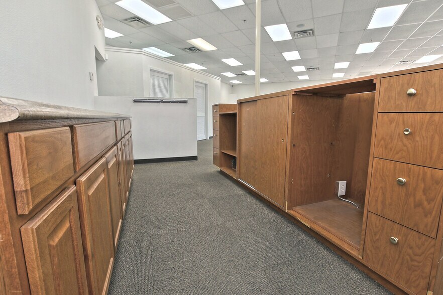 More Photos Of 345 S Power Rd, Mesa Unknown For Lease