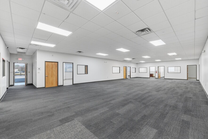 More Photos Of 4122 Campbell Rd, Houston Flex For Lease