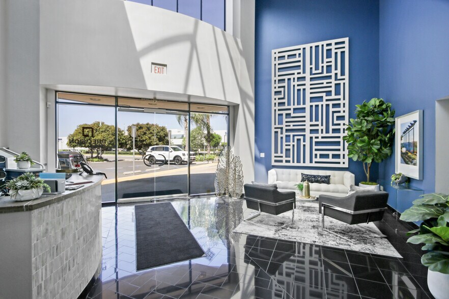 More Photos Of 4900 E Hunter Ave, Anaheim Manufacturing For Sale