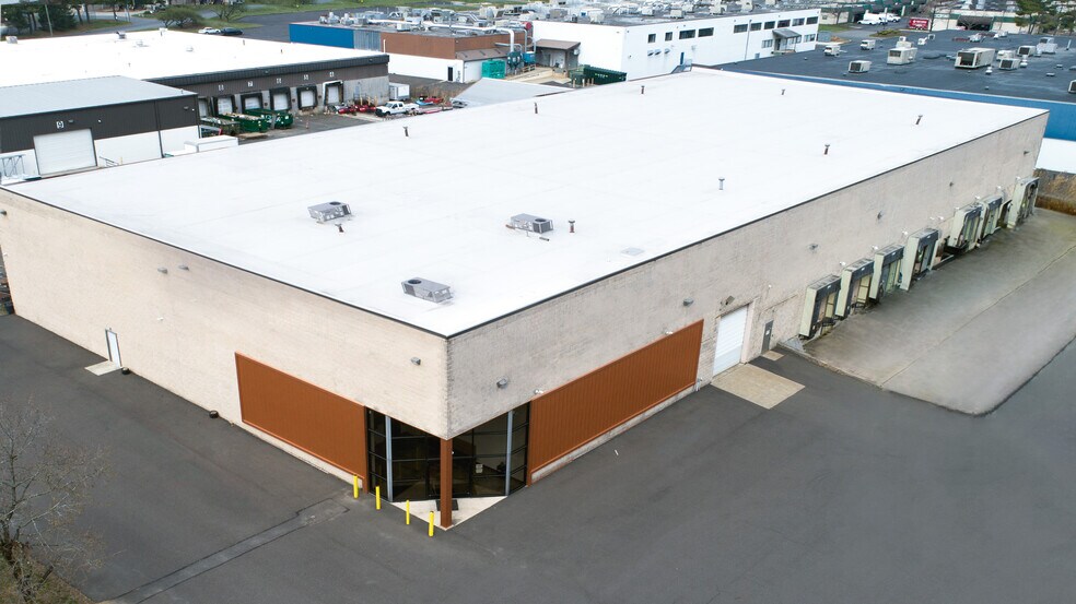 Primary Photo Of 3360 Marshall Ln, Bensalem Warehouse For Lease