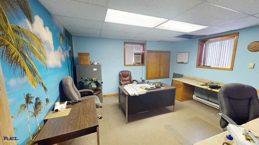 More Photos Of 3603 Larchmont NE ave, Warren Warehouse For Sale