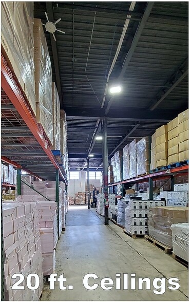More Photos Of 707 Commercial Ave, Carlstadt Warehouse For Lease