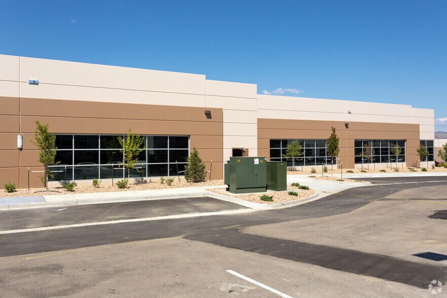 More Photos Of 5361-5363 S Alkire Cir, Littleton Flex For Lease