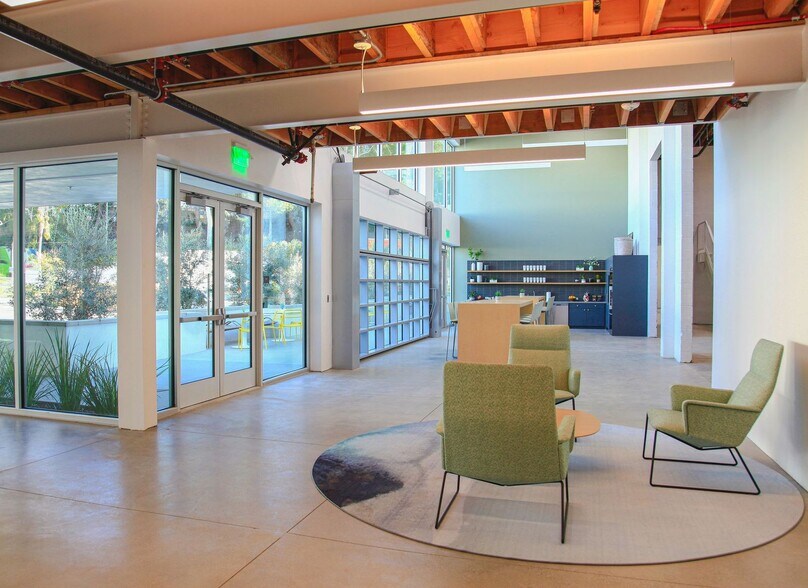 More Photos Of 5650 W Centinela Ave, Los Angeles Unknown For Lease