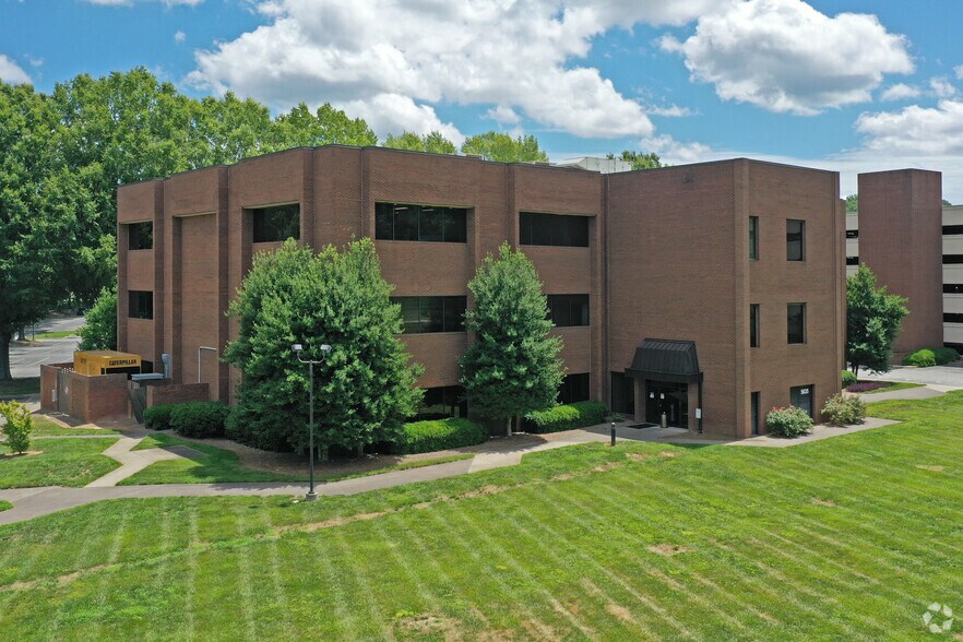 More Photos Of 5635 Hanes Mill Rd, Winston-Salem Office For Lease