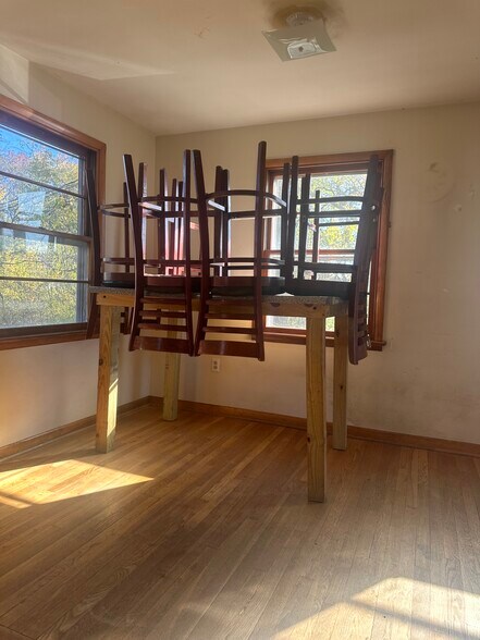 More Photos Of 4615 Lincoln Way E, Fayetteville Land For Sale