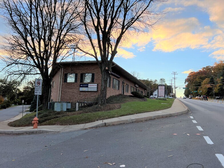 More Photos Of 9601-9611 Reisterstown Rd, Owings Mills Office For Lease