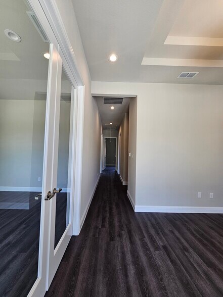 More Photos Of 2601 Little Elm Pky, Little Elm Office For Sale