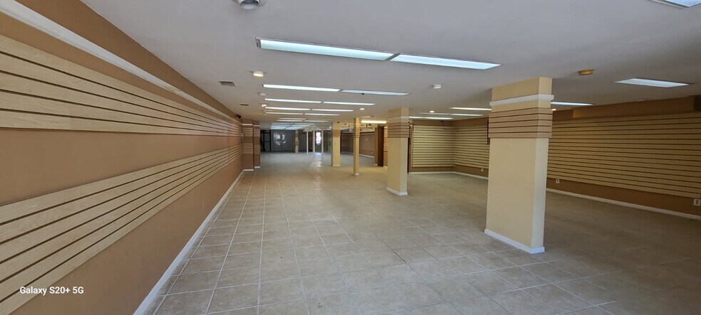 More Photos Of 5641 General Washington Dr, Alexandria Light Manufacturing For Lease