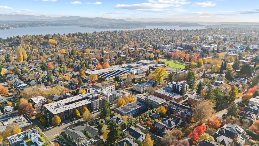 More Photos Of 507 19th Ave E, Seattle Apartments For Sale