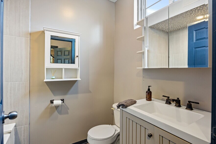 More Photos Of 42 Eugene St, Toronto Warehouse For Sale