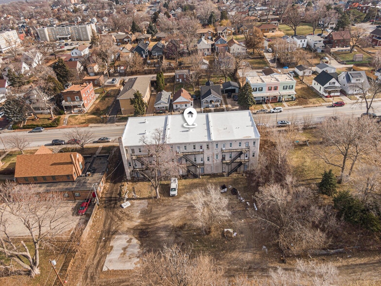 More Photos Of 2416 S 16th St, Omaha Apartments For Sale