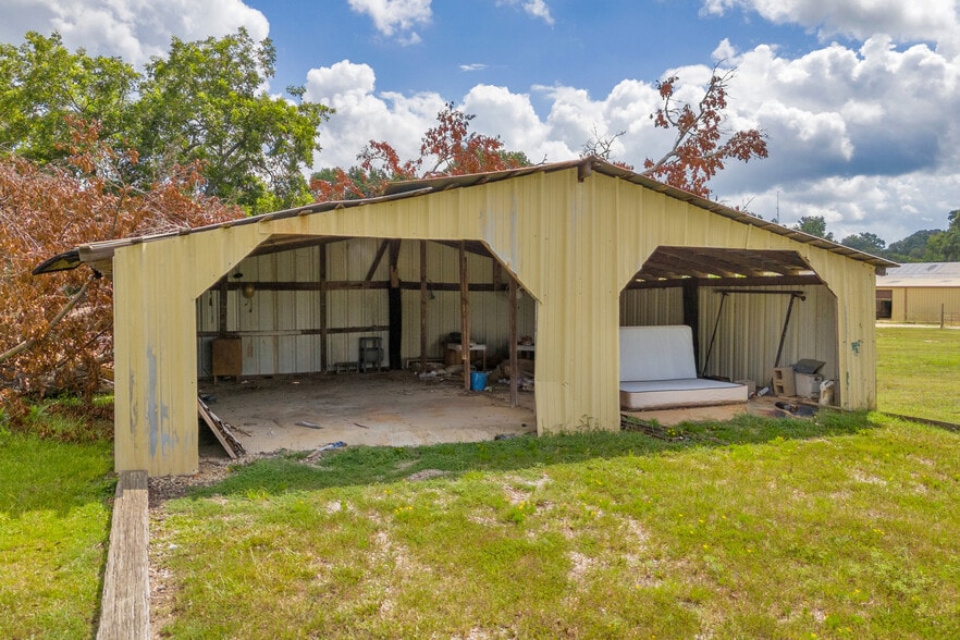 More Photos Of 00 N MCINTOSH S N MCINTOSH ST -1, Elberton Industrial For Sale