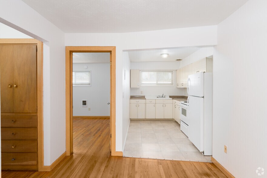 More Photos Of 515 S Coeur D' Alene St, Spokane Apartments For Sale