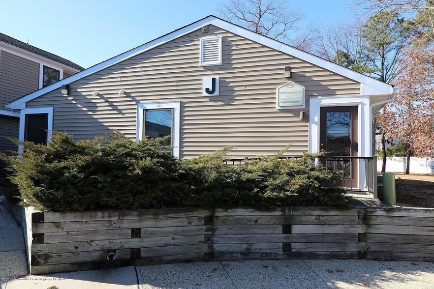 More Photos Of 776-780 Commons Way, Toms River Office For Sale