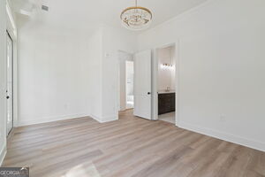 More Photos Of 68 Linton St, Woodstock Apartments For Sale
