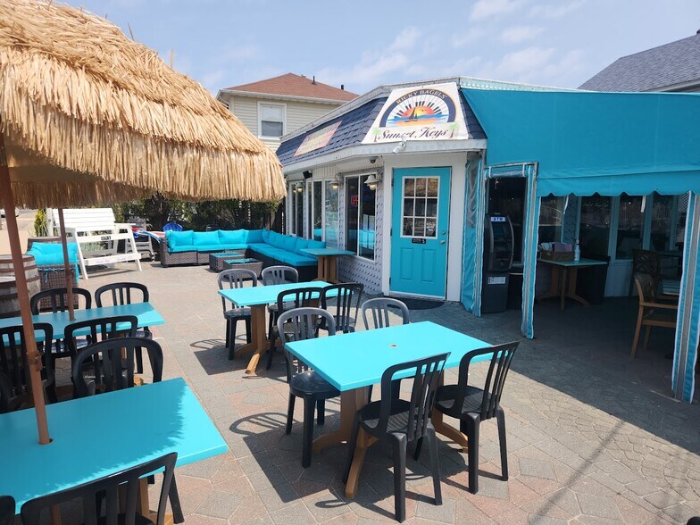More Photos Of 607 Bay Blvd, Lavallette Restaurant For Sale