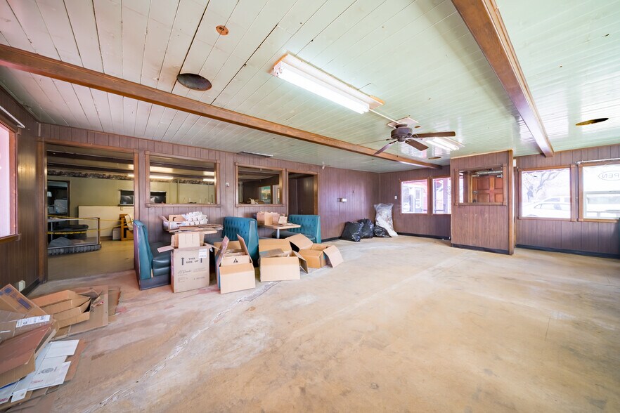 More Photos Of 19215 CA-46 East, Shandon General Retail For Sale