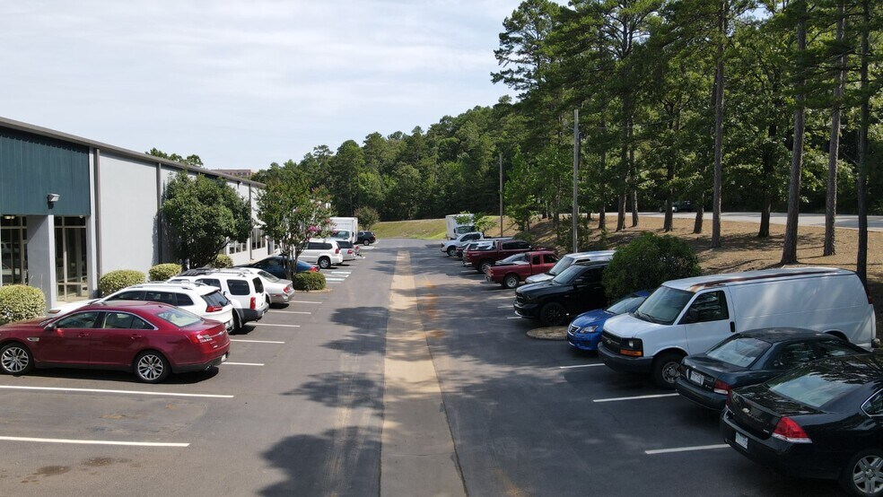 More Photos Of 3200 S Shackleford Rd, Little Rock Flex For Lease