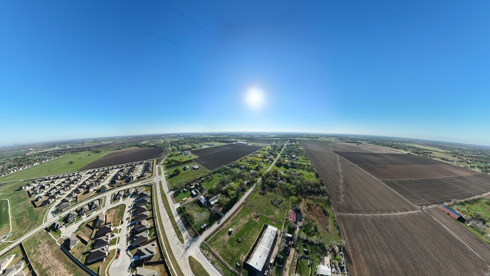 More Photos Of 3227 Cottonwood School Rd, Rosenberg Industrial For Lease