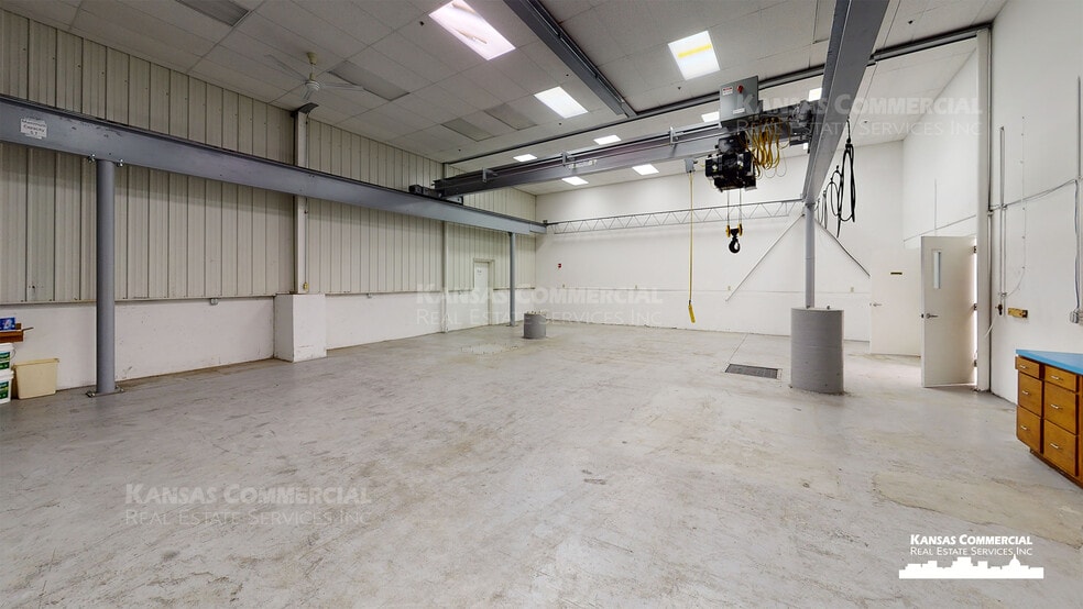 More Photos Of 6531 SE Forbes Ave, Topeka Warehouse For Lease