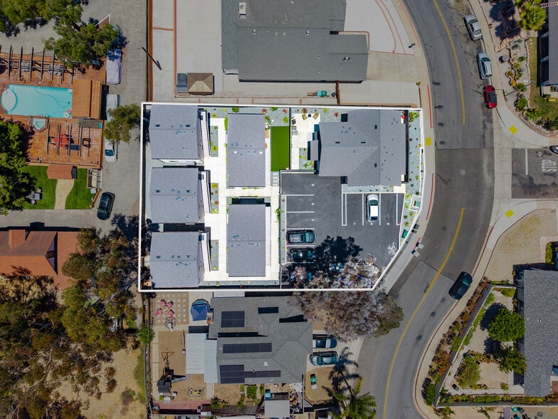 More Photos Of 832 Desty St, San Diego Apartments For Sale