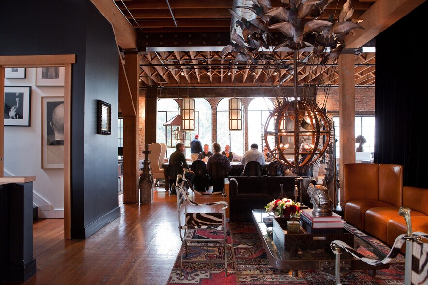 More Photos Of 308-310 7th St, San Francisco Loft Creative Space For Sale