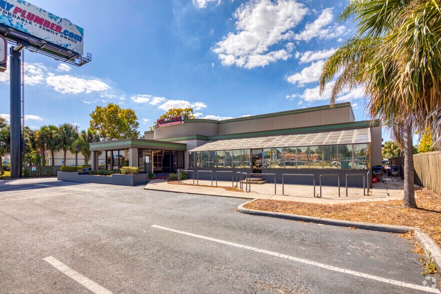 More Photos Of 1902 N Dale Mabry Hwy, Tampa Restaurant For Lease