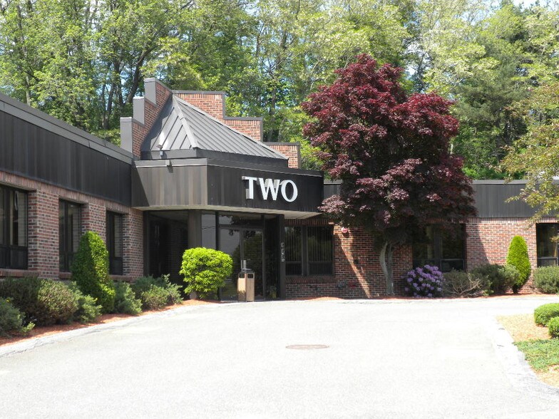 More Photos Of 2 Electronics Ave, Danvers Office For Lease