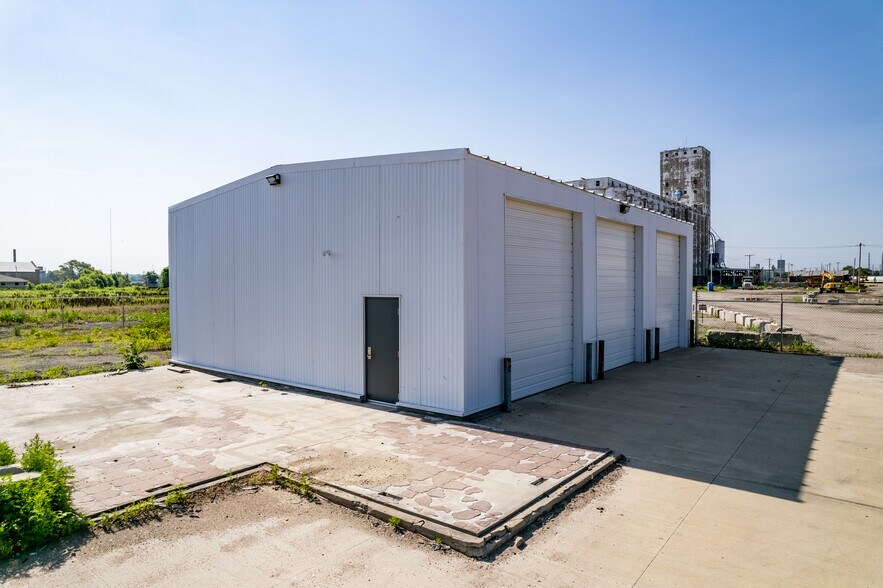 More Photos Of 515 E 21st St N, Wichita Land For Lease