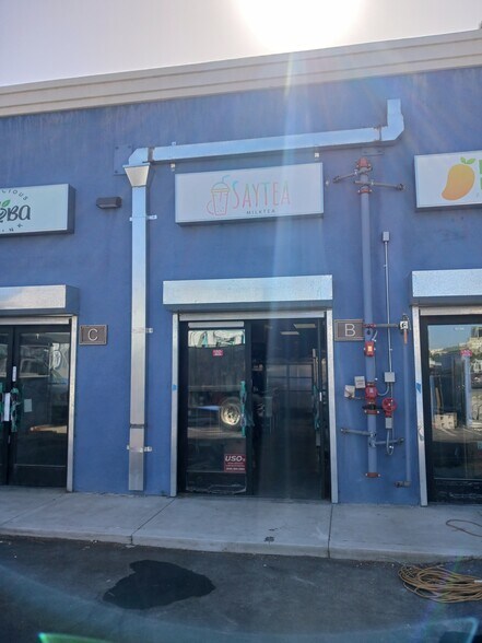 More Photos Of 222 E 10th St, Long Beach Restaurant For Lease