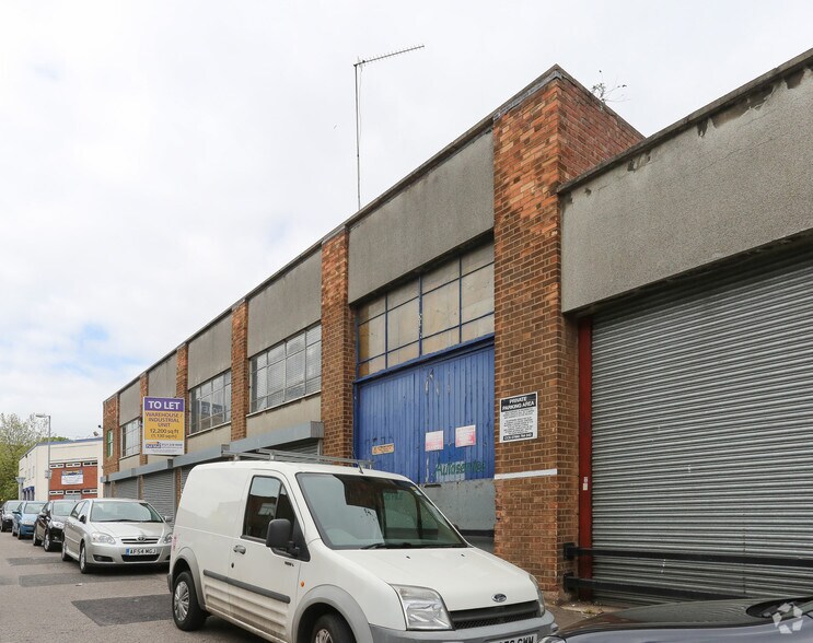 More Photos Of 35 Lord St, Birmingham Warehouse For Lease