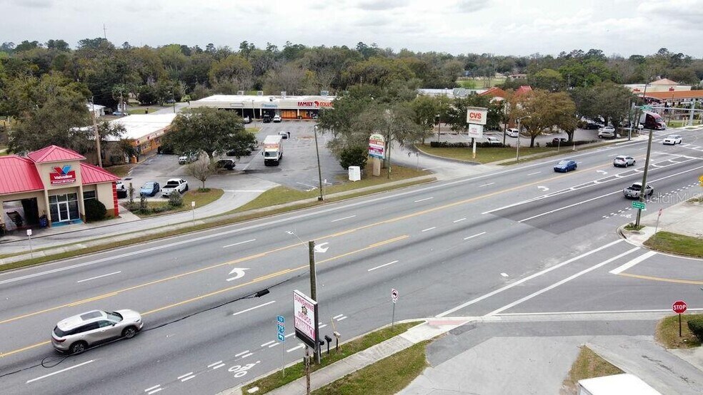 More Photos Of 5810-5840 SE Abshier Blvd, Belleview Storefront For Lease