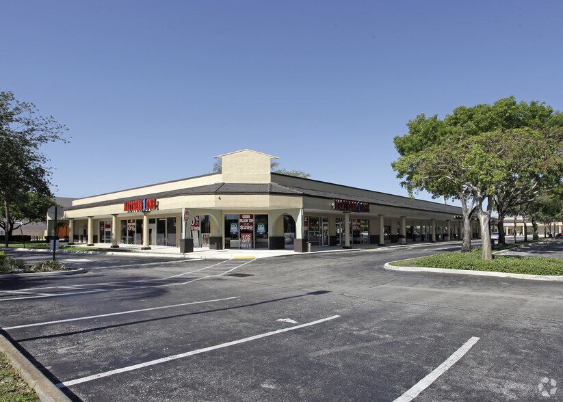 More Photos Of 5503-5795 S University Dr, Davie Unknown For Lease
