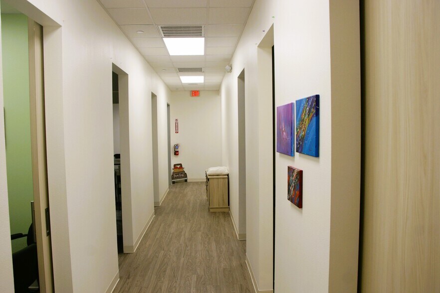 More Photos Of 210 Genesis Blvd, Webster Office For Sale