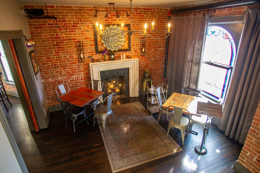 More Photos Of 3927 W 32nd Ave, Denver Restaurant For Sale