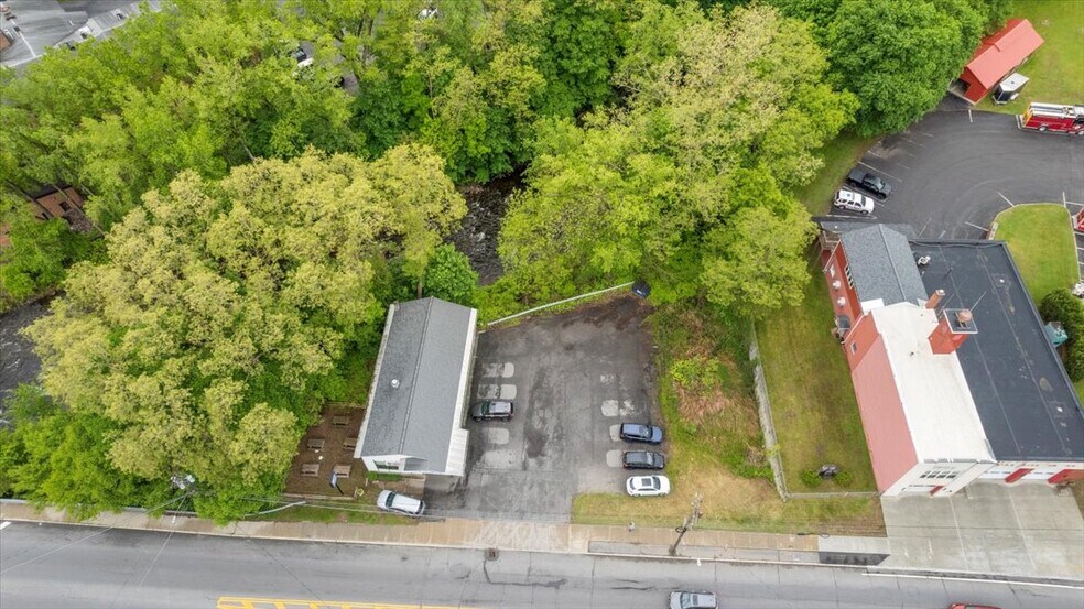 More Photos Of 303 Milton Ave, Ballston Spa General Retail For Sale